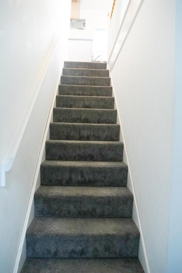 Stunning Two-Bedroom Apartment At A3Ree, Free Parking, Near Cribbs Causeway Mall Bristol Exterior photo